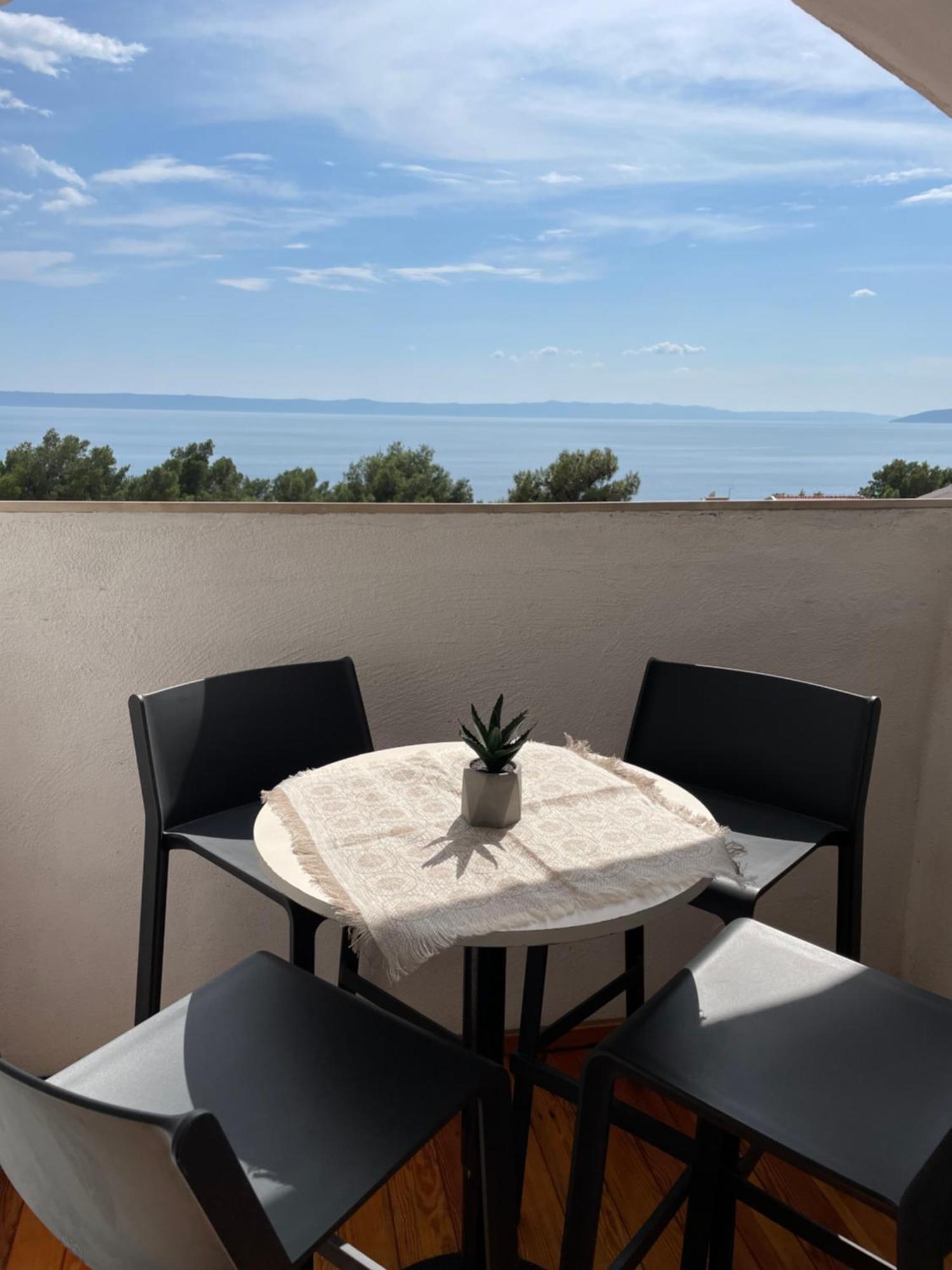Leilighet Apartments Villa More
