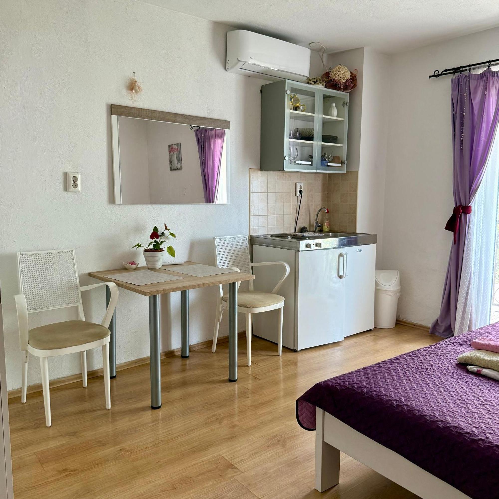Apartman Apartments Villa More